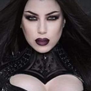 Meet your Posher, Renee